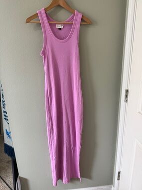 Sleeveless Pink Ribbed Maxi Dress